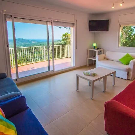 Catalunya Casas Fun And Frolic In Lloret Del Mar 3500 Meters To Beach! Villa Lloret de Mar